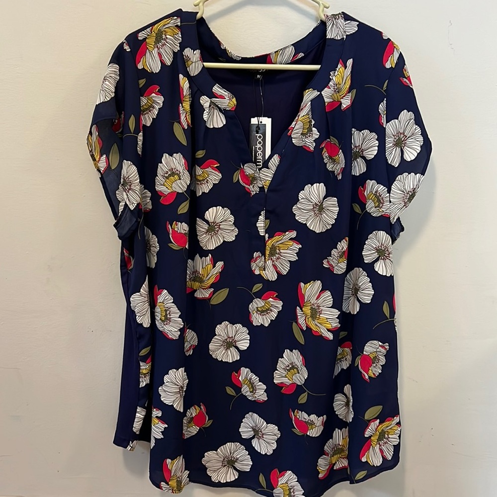 Cuvier short sleeve mixed material blouse. Plus size 3X